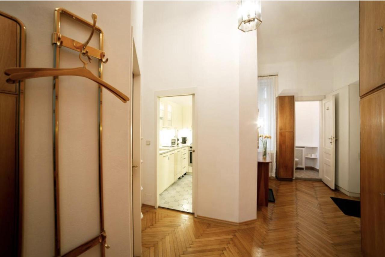 Calm 60M2 Flat Close To Center - Free Parking 维也纳 外观 照片